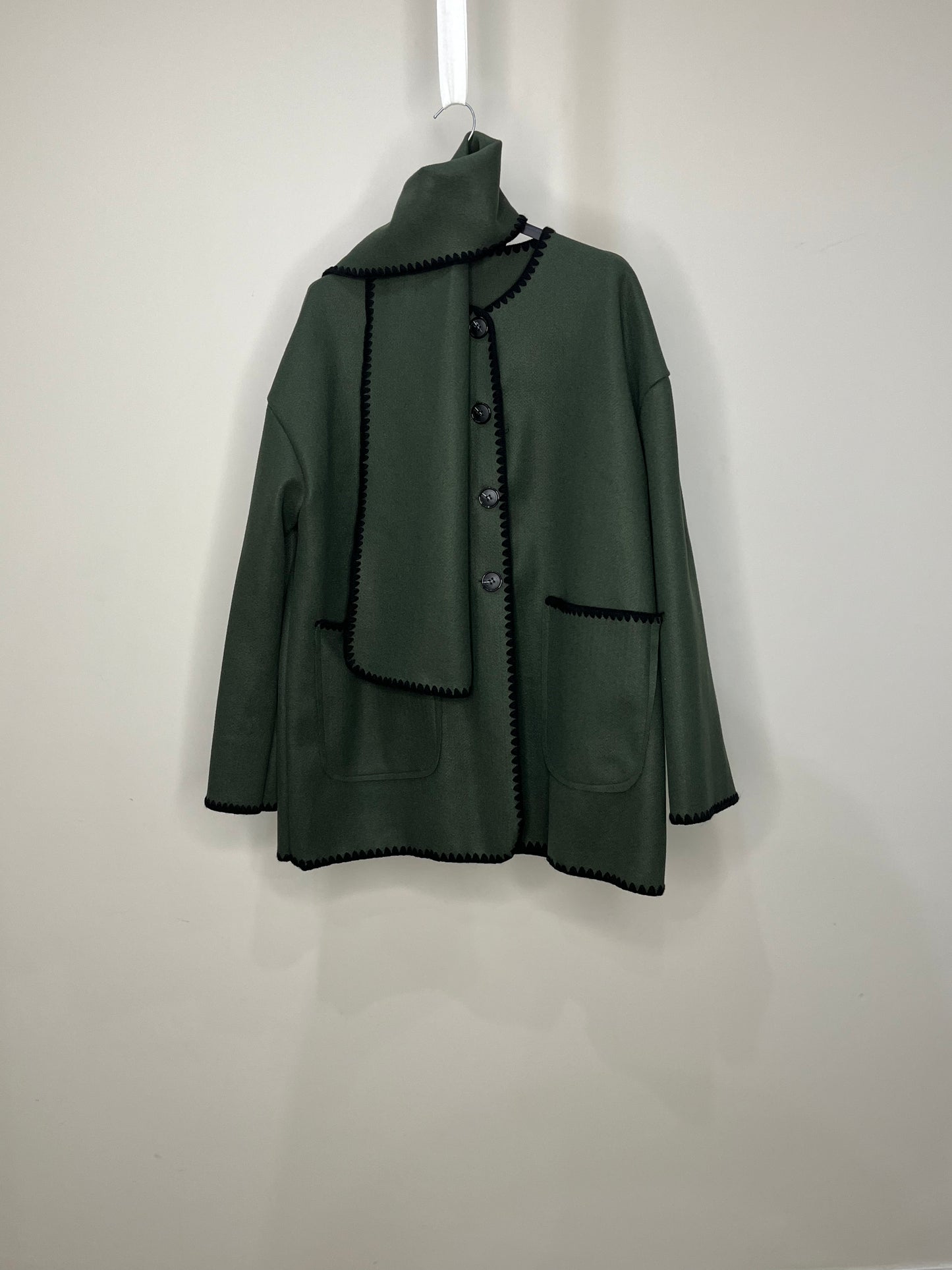 Trim Jacket with Scarf - Green